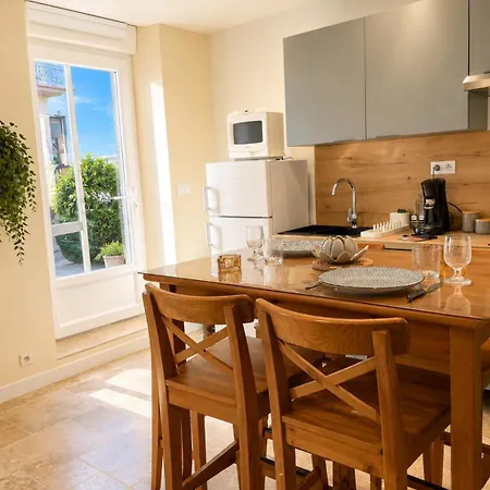Cozy And Stylish 5 Minutes From Narbonne Moussan